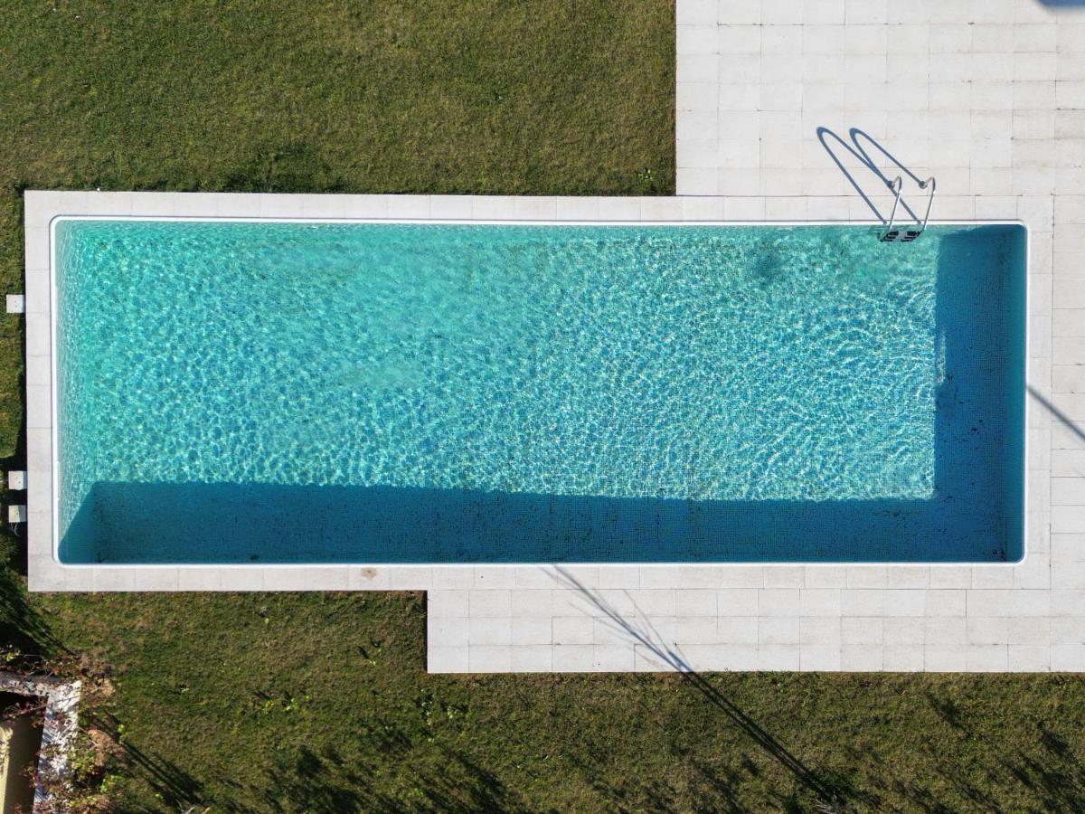 Host Wise - Luxurious Impressive Apartment - Balcony And Pool บีลาโนวาเดกายา ภายนอก รูปภาพ